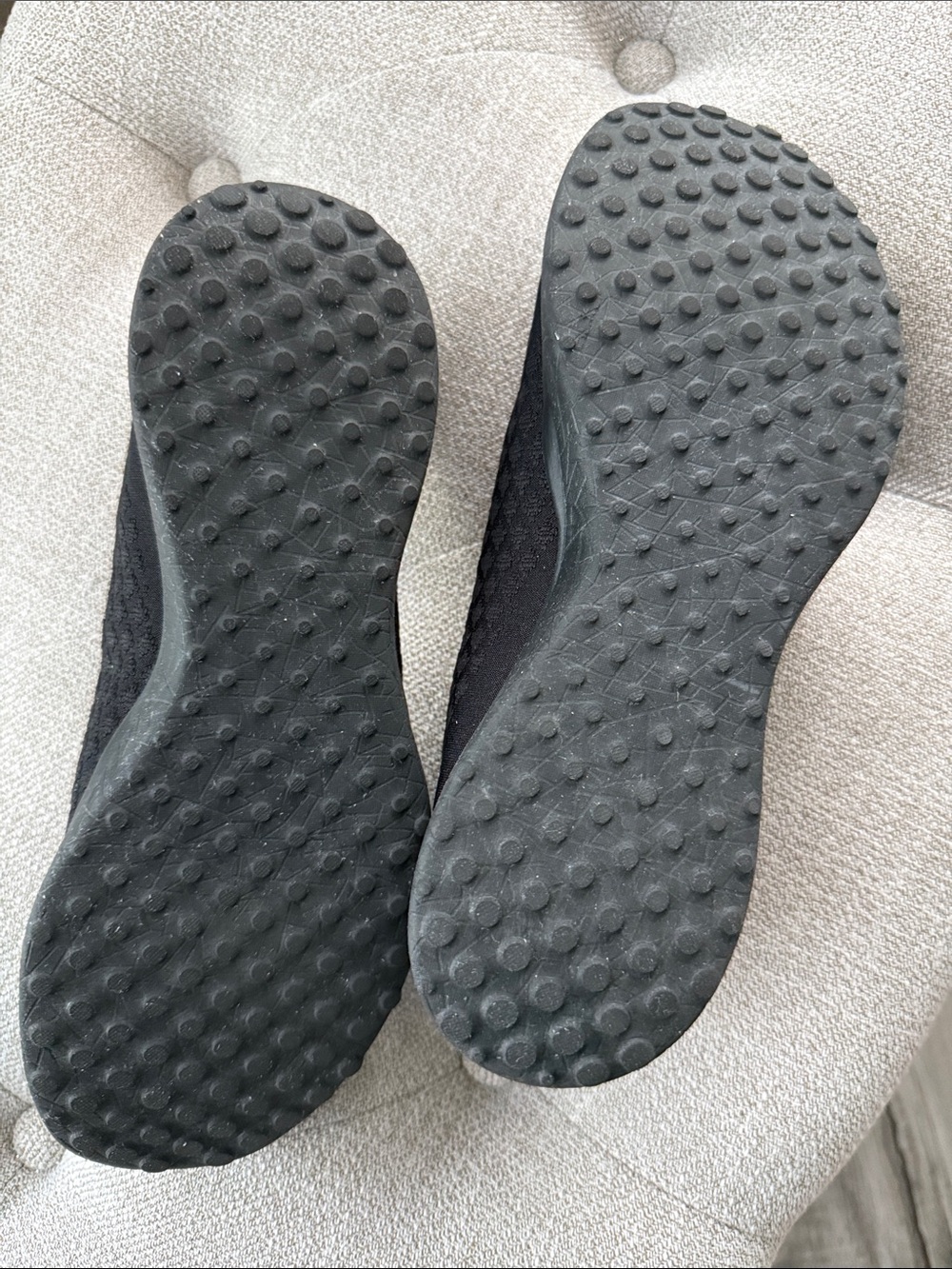 Skechers Women’s Black Memory Foam Slip-On Flats - Picture 2 of 4